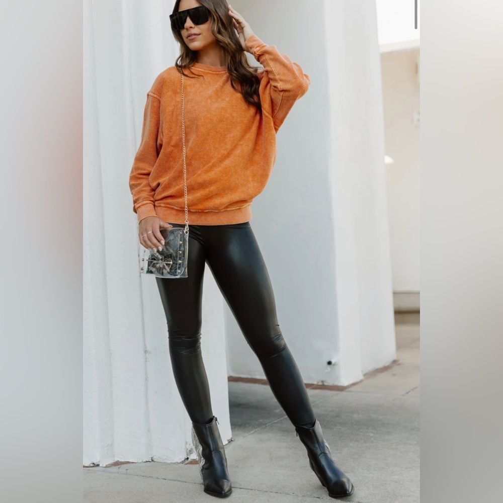 SoHo Street New York Company high waisted faux leather leggings size small